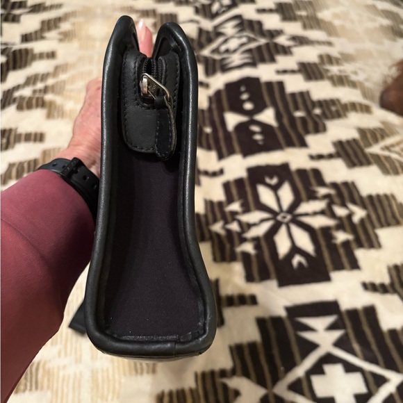 Coach neoprene and leather bag - Picture 4 of 9